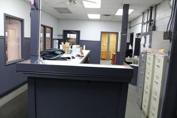 401 S Dirksen Pkwy, Springfield, IL 62703